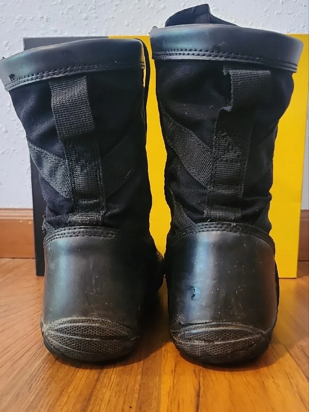 Belleville Men's Size 10R Black Quick-drying Tactical Lace-Up Boots